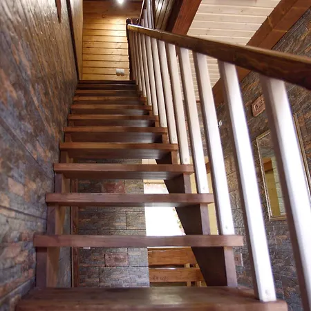 еміліана Villa *