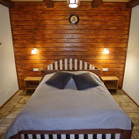 Villa еміліана Volosyanka (Lviv)